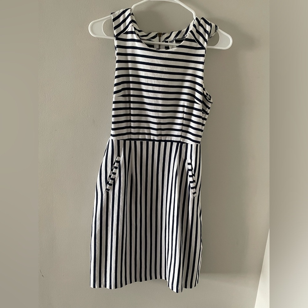 Old Navy sheath dress